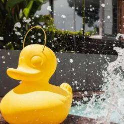 LED-Designleuchte DUCK-DUCK XL für außen in Gelb