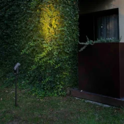 LED-Erdspießleuchte Slot, 50 cm
