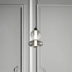 LED-Hängeleuchte Daphne, Glas grau-transparent, Höhe 28 cm