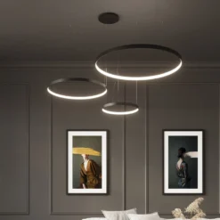 LED-Hängeleuchte Rio 55, waagerecht 3.000K schwarz