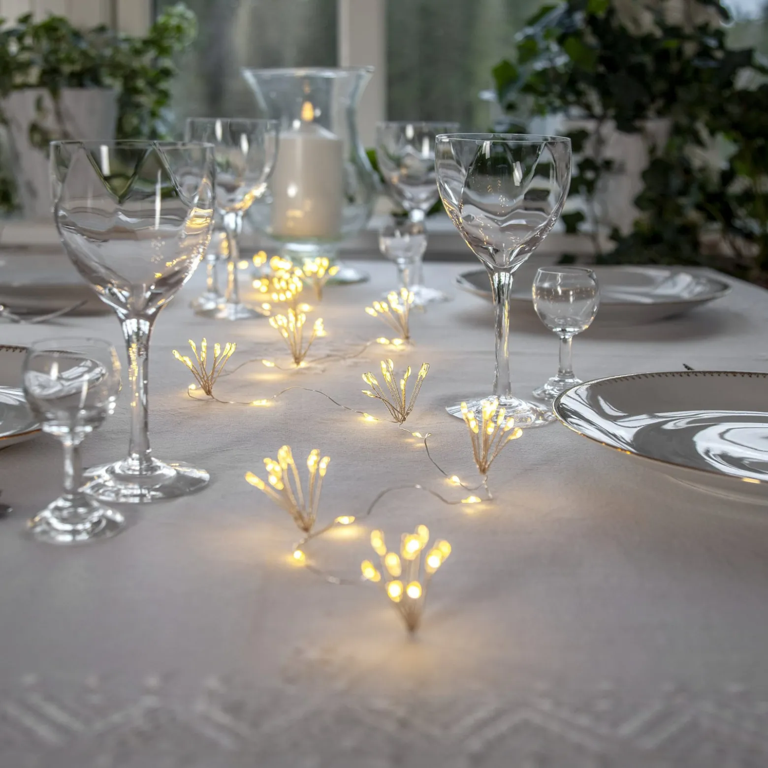 LED-Lichterkette Dew Drop Flower, silber, 140 cm, Batterie
