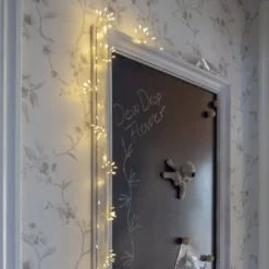 LED-Lichterkette Dew Drop Flower, silber, 140 cm, Batterie