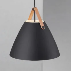LED-Pendelleuchte Strap 36, schwarz