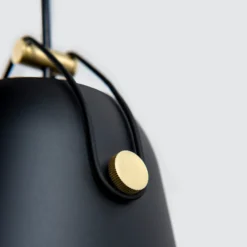 LEDS-C4 Hängeleuchte Napa, Ø 18 cm, schwarz-gold
