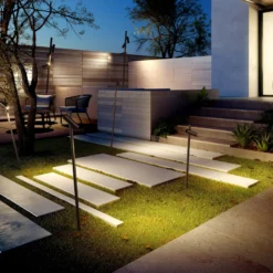 LEDS-C4 LED-Erdspießstrahler Juncus, braun, 3.000 K