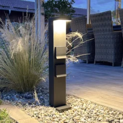 LED-Sockellampe Steckdosensäule Lerna, 60 cm, Alu dunkelgrau