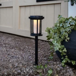 LED-Solar-Erdspießleuchte Alippa, schwarz, Höhe 44 cm Metall
