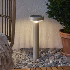 LED-Solar-Erdspießleuchte Casa, beige, Höhe 45 cm