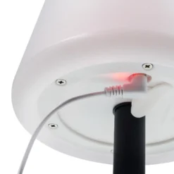 LED-Solartischleuchte OSL-50012 Akku und USB-Kabel