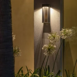 LED-Solarwandleuchte Blade mit Sensor, grau