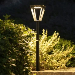 LED-Solarwegeleuchte Metro mit Sensor, grau