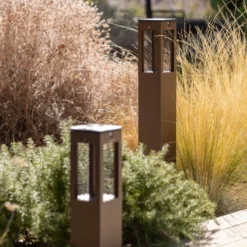 LED-Solar-Wegeleuchte Tradition Sensor Corten 90cm