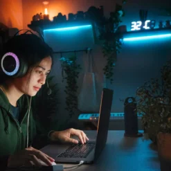 LED-Stripe Lee USB, Länge 3 m, RGBW, Fernbedienung