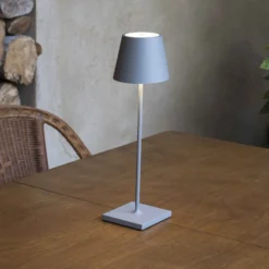 LED-Tischlampe Toc mit USB-Charger, IP54, grau