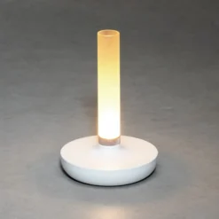 LED-Tischleuchte Biarritz, IP54, Akku, CCT, weiß
