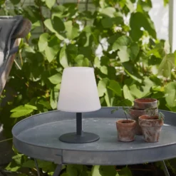 LED-Tischleuchte Gardenlight Kreta mit Akku 26,5cm