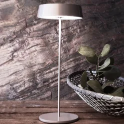 LED-Tischleuchte Miram mit Akku, dimmbar, grau