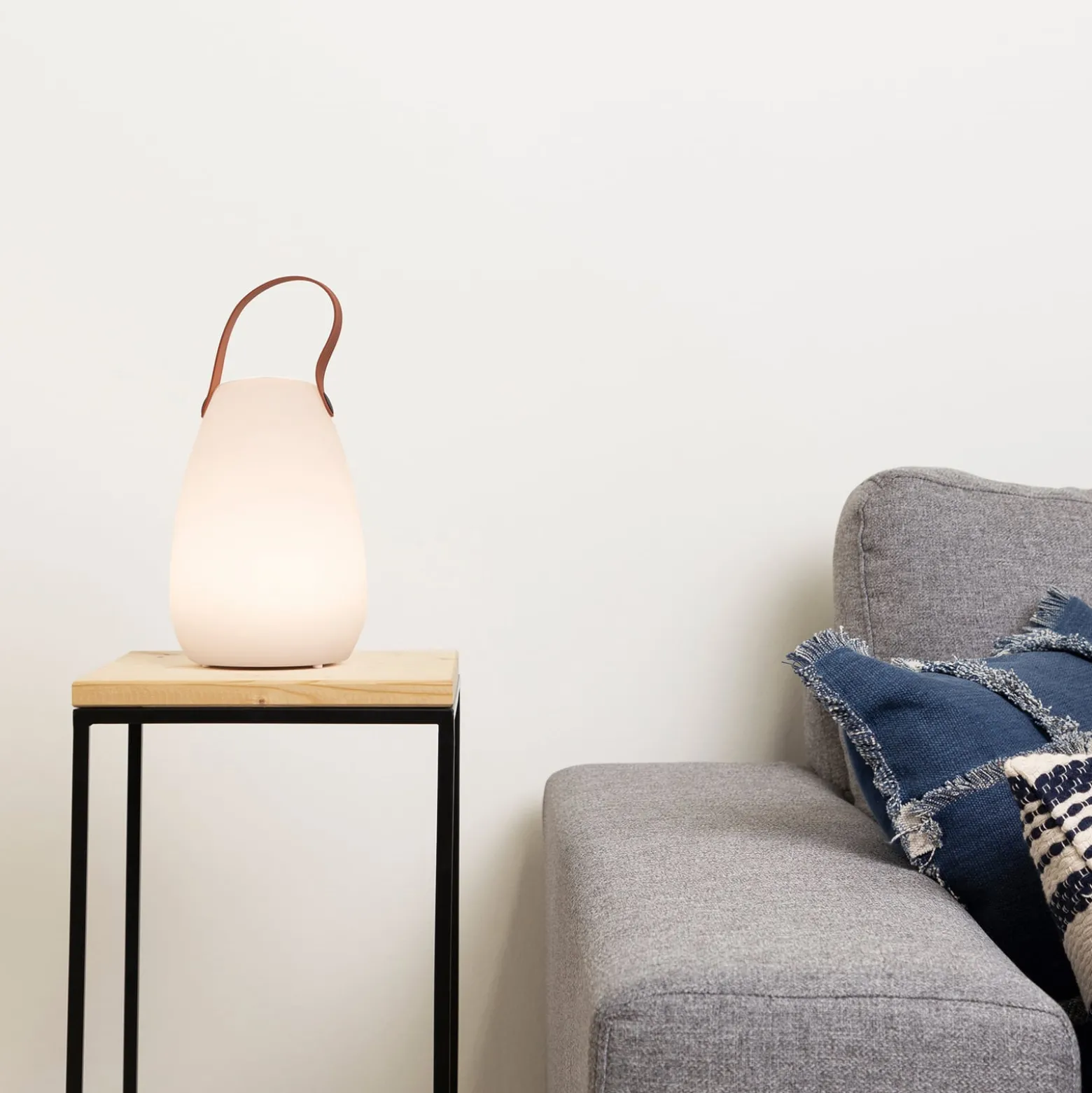 LED-Tischleuchte OOO-50002 Außenbereich, mit Akku