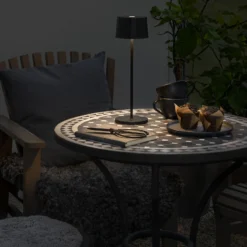 LED-Tischleuchte Positano für außen, schwarz