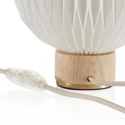 LE KLINT Tischleuchte 375, Ø 18 cm, Papierschirm
