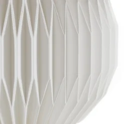 LE KLINT Tischleuchte 375, Ø 18 cm, Papierschirm