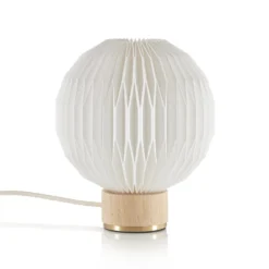 LE KLINT Tischleuchte 375, Ø 18 cm, Papierschirm