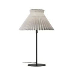 LE KLINT Tischleuchte LK 334, Kunststoff, weiß, Höhe 50 cm