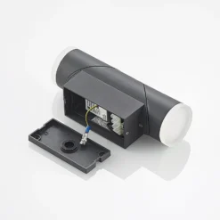 Lindby Aspyn LED-Außenwandleuchte, 2fl, Sensor