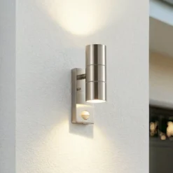 Lindby Außenwandleuchte Eyrin, Höhe 22 cm, Edelstahl, Sensor