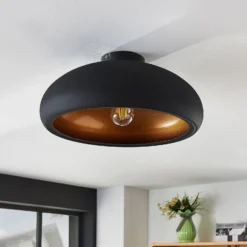 Lindby Deckenlampe Gerwina, schwarz/gold, Metall, 40 cm, E27