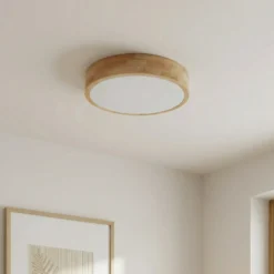 Lindby Deckenlampe Tanju, Ø40 cm, 3-flg., Kautschukholz, E27