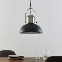 Lindby Freitjof Hängelampe schwarz/nickel matt