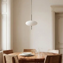 Lindby Hängeleuchte Hikari, Ø 30 cm, weiß, Glas, E14