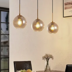 Lindby Hängeleuchte Hiwana, rauchgrau, Glas, 3-flammig
