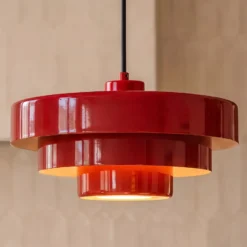 Lindby Hängeleuchte Tivra, rot glänzend, Ø 35 cm, Metall
