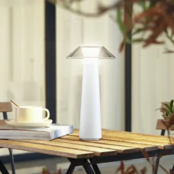 Lindby LED-Akku-Außentischleuchte Gomba, weiß, dimmbar