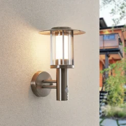 Lindby LED-Außenwandlampe Gregory, Sensor, edelstahl, IP44