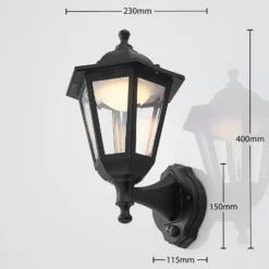 Lindby LED-Außenwandlampe Iavo, Sensor, schwarz, 38 cm, IP44