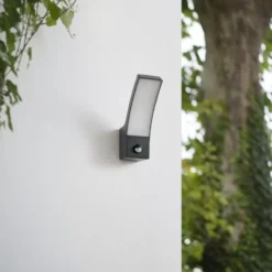 Lindby LED-Außenwandlampe Ilvita, Sensor, anthrazit, IP54