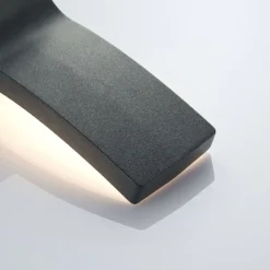 Lindby LED-Außenwandlampe Ilvita, Sensor, anthrazit, IP54