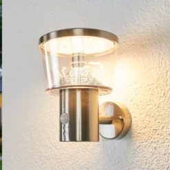 Lindby LED-Außenwandleuchte Antje, Bewegungsmelder, IP44