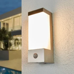 Lindby LED-Außenwandleuchte Severina, 25 cm, Sensor, Stahl