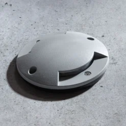Lindby LED-Bodeneinbauleuchte Nandita, Ø 10 cm, silber, IP65