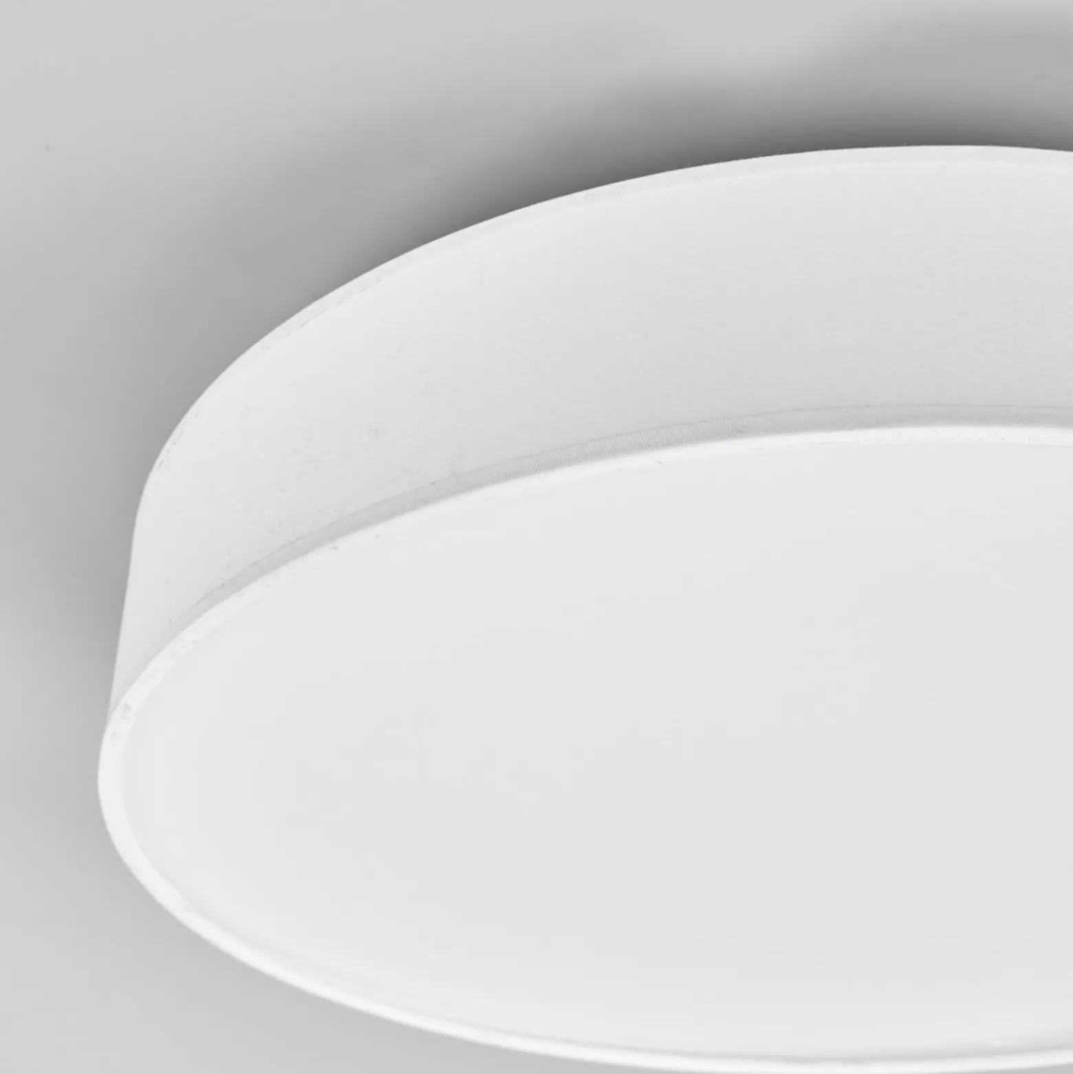 Lindby LED-Deckenlampe Saira, Ø 40 cm, weiß, Textil