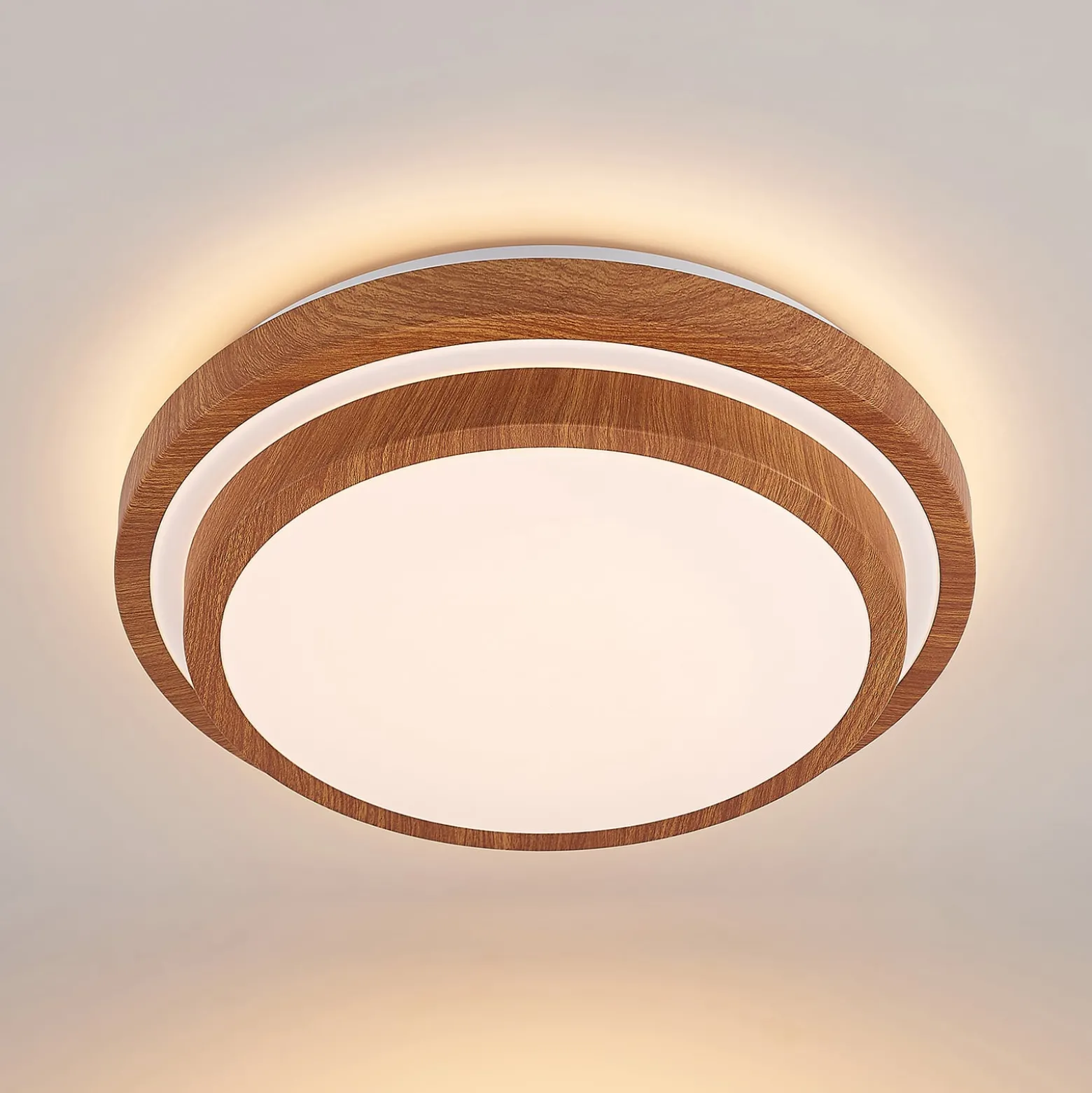Lindby LED-Deckenleuchte Vaako, Ø 41 cm, Metall, Holzoptik