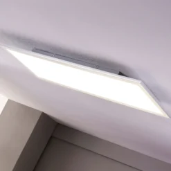 Lindby LED-Panel Livel, 4000K, 120cm x 30cm, silber, Metall