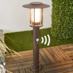 Lindby LED-Sockelleuchte Pavlos, 55 cm, rostfarben, Sensor