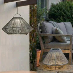 Lindby LED-Solarhängelampe Austas, grau, Ø 50 cm, USB, IP54