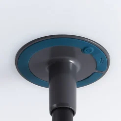 Lindby LED-Solar-Stehlampe Samine, schwarz, Metall, dimmbar