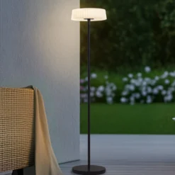 Lindby LED-Solar-Stehlampe Samine, schwarz, Metall, dimmbar